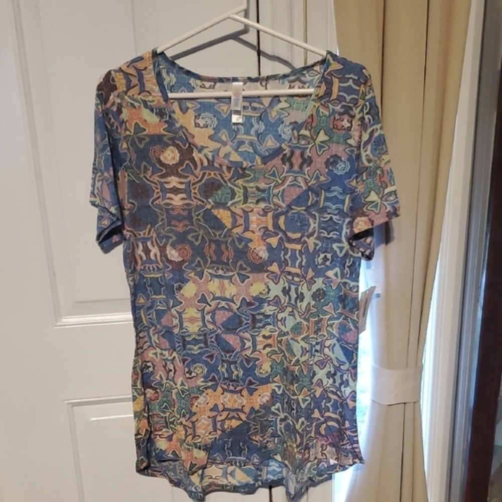 LuLaRoe Short Sleeve Tee in Blue, Pink, Yellow, Green